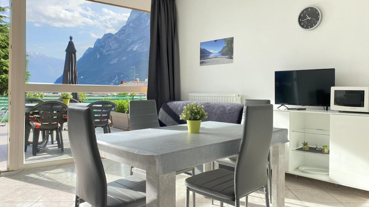 Casa Del Relax Apartment ริวาเดลการ์ดา ภายนอก รูปภาพ